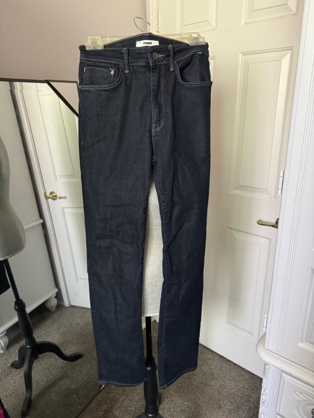 Women’s jeans